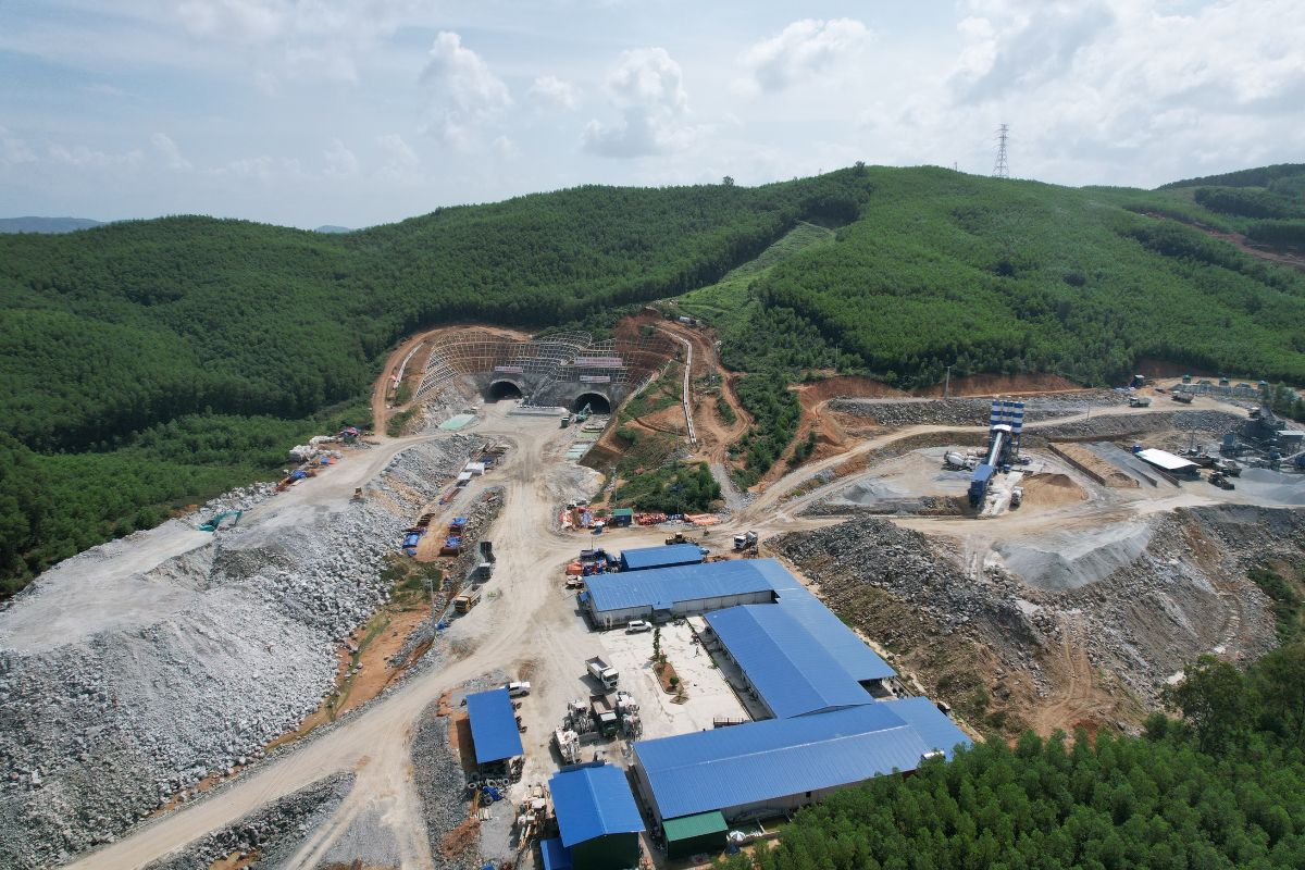 View of the large construction site with mobile concrete mixing plant.
